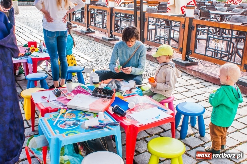 Zdjęcie w galerii na portalu naszraciborz.pl: Festyn ekologiczny na raciborskim Rynku wiadomości z regionu