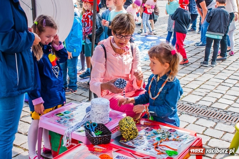 Zdjęcie w galerii na portalu naszraciborz.pl: Festyn ekologiczny na raciborskim Rynku wiadomości z regionu