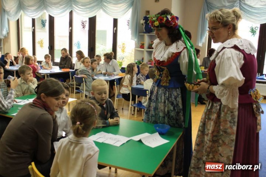 Zdjęcie w galerii na portalu naszraciborz.pl: Przedszkolaki o Raciborzu wiadomości z regionu