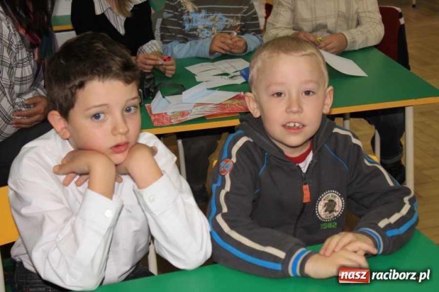 Zdjęcie w galerii na portalu naszraciborz.pl: Przedszkolaki o Raciborzu wiadomości z regionu