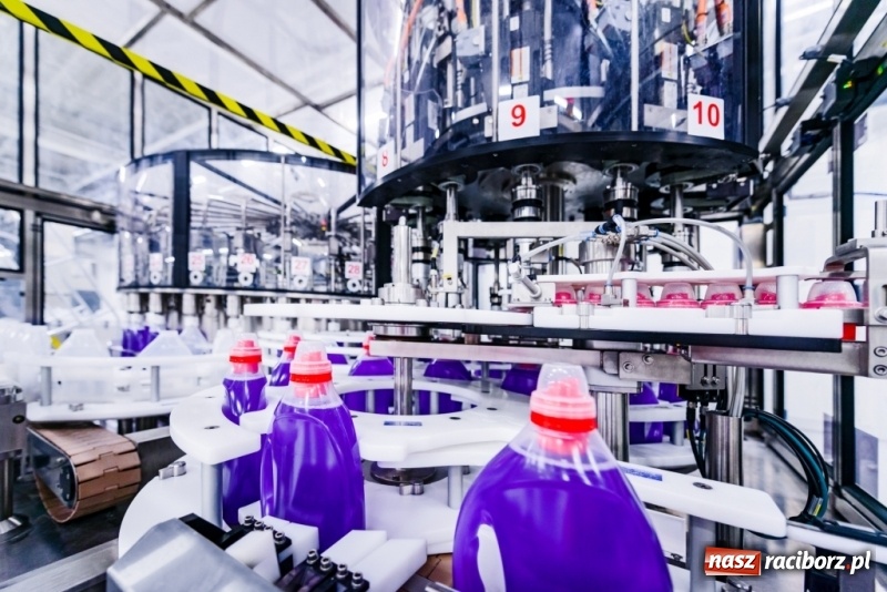 Zdjęcie w galerii na portalu naszraciborz.pl: Fabryka Henkla w Raciborzu z certyfikatem ISO 45001 wiadomości z regionu