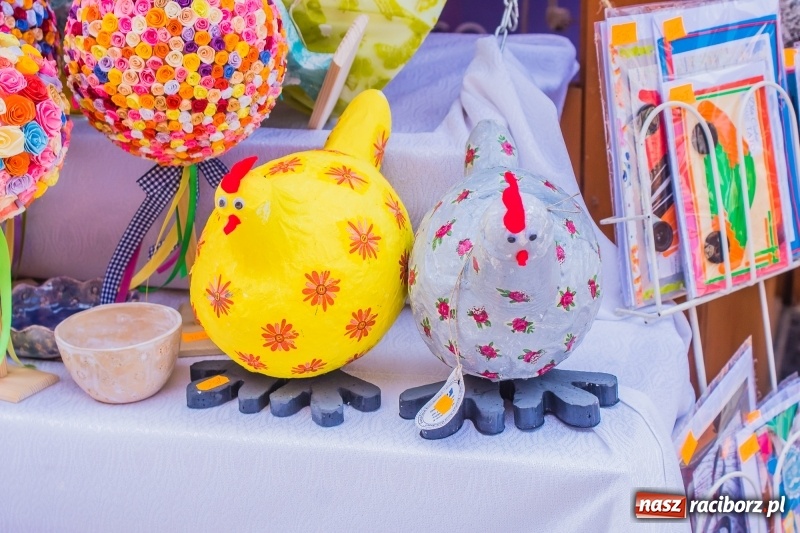 Zdjęcie w galerii na portalu naszraciborz.pl: Na Placu Dominikańskim ruszył jarmark św. Marcelego wiadomości z regionu