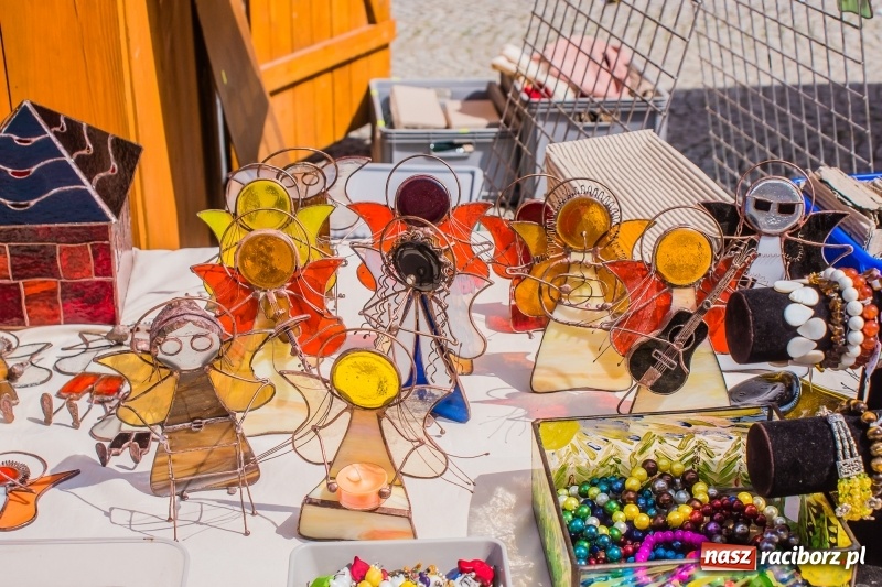 Zdjęcie w galerii na portalu naszraciborz.pl: Na Placu Dominikańskim ruszył jarmark św. Marcelego wiadomości z regionu