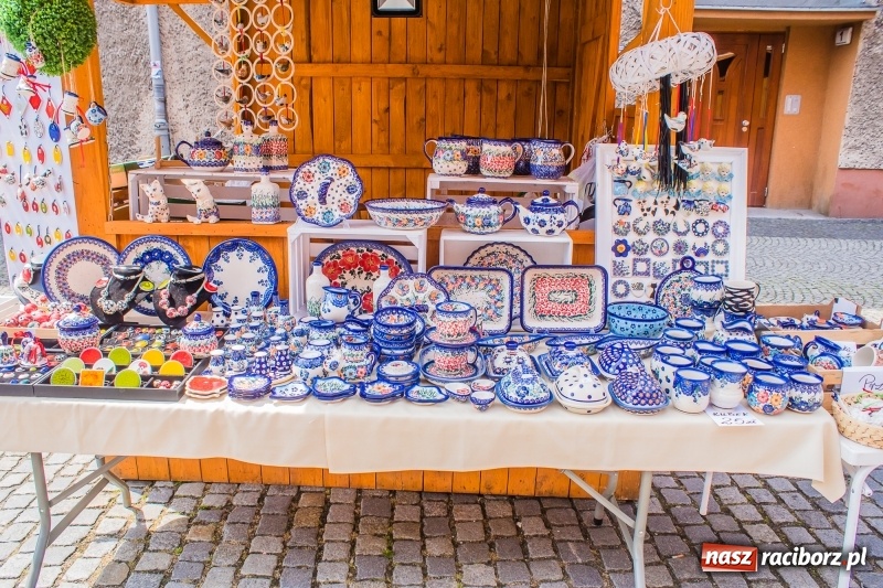 Zdjęcie w galerii na portalu naszraciborz.pl: Na Placu Dominikańskim ruszył jarmark św. Marcelego wiadomości z regionu