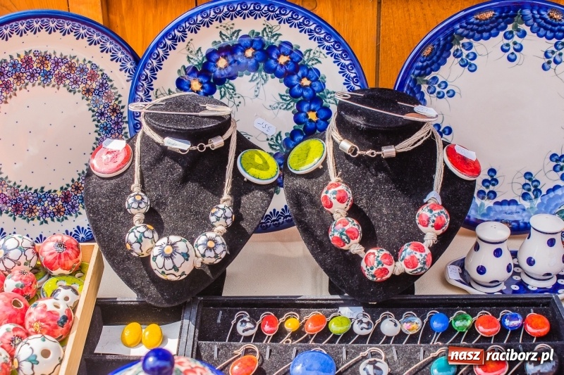 Zdjęcie w galerii na portalu naszraciborz.pl: Na Placu Dominikańskim ruszył jarmark św. Marcelego wiadomości z regionu