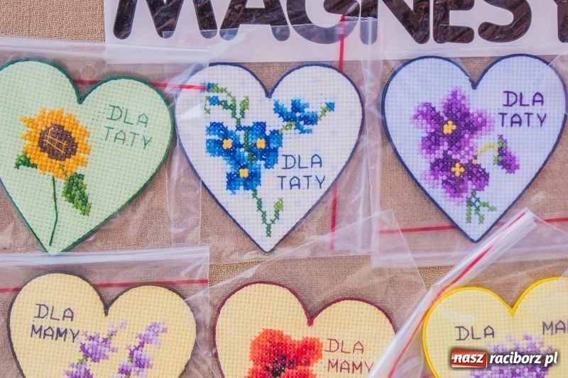 Zdjęcie w galerii na portalu naszraciborz.pl: Na Placu Dominikańskim ruszył jarmark św. Marcelego wiadomości z regionu