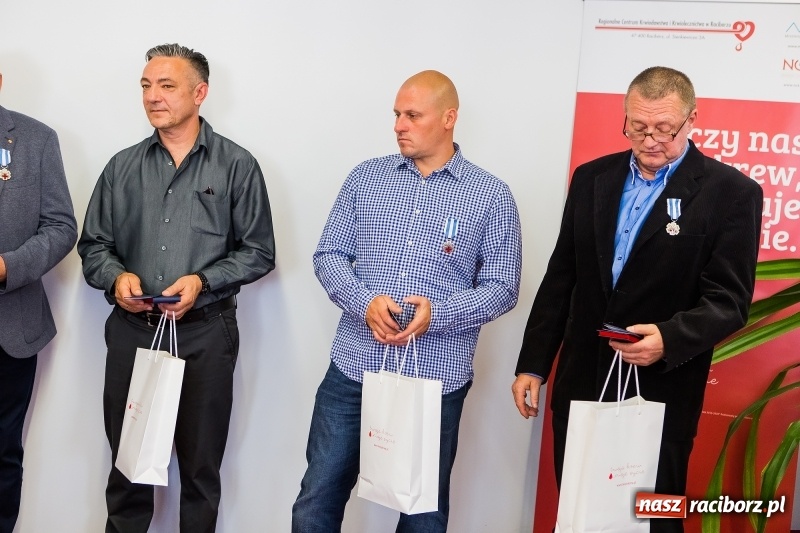 Zdjęcie w galerii na portalu naszraciborz.pl: Obchody Światowego Dnia Krwiodawcy wiadomości z regionu