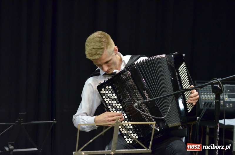 Zdjęcie w galerii na portalu naszraciborz.pl: Pół tysiąca dzieci na raciborskich koncertach  wiadomości z regionu