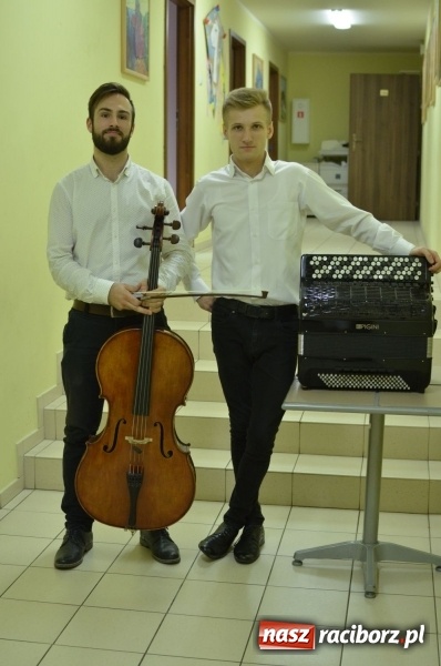 Zdjęcie w galerii na portalu naszraciborz.pl: Pół tysiąca dzieci na raciborskich koncertach  wiadomości z regionu