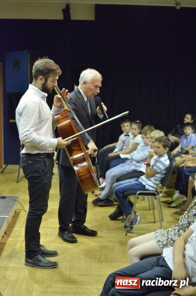 Zdjęcie w galerii na portalu naszraciborz.pl: Pół tysiąca dzieci na raciborskich koncertach  wiadomości z regionu