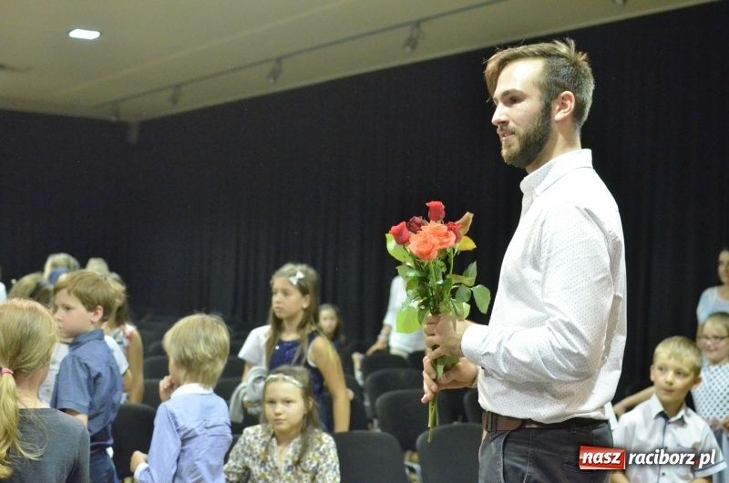 Zdjęcie w galerii na portalu naszraciborz.pl: Pół tysiąca dzieci na raciborskich koncertach  wiadomości z regionu