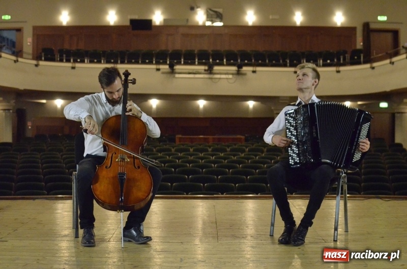 Zdjęcie w galerii na portalu naszraciborz.pl: Pół tysiąca dzieci na raciborskich koncertach  wiadomości z regionu