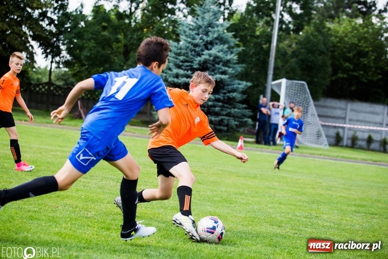 Zdjęcie w galerii na portalu naszraciborz.pl: Międzynarodowy Turniej Piłkarski o Puchar Wójta Gminy Krzyżanowice wiadomości z regionu