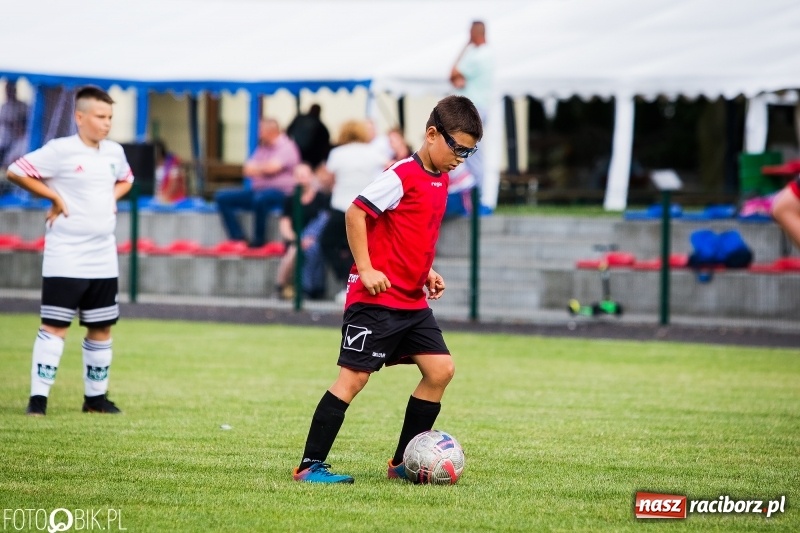 Zdjęcie w galerii na portalu naszraciborz.pl: Międzynarodowy Turniej Piłkarski o Puchar Wójta Gminy Krzyżanowice wiadomości z regionu