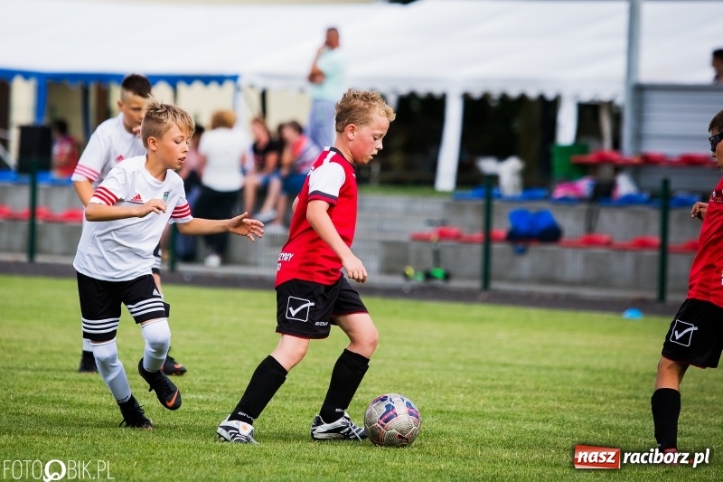 Zdjęcie w galerii na portalu naszraciborz.pl: Międzynarodowy Turniej Piłkarski o Puchar Wójta Gminy Krzyżanowice wiadomości z regionu