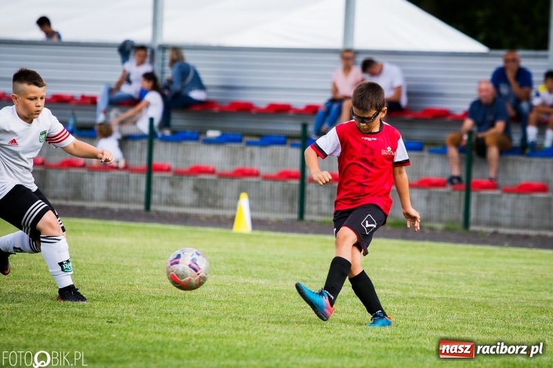 Zdjęcie w galerii na portalu naszraciborz.pl: Międzynarodowy Turniej Piłkarski o Puchar Wójta Gminy Krzyżanowice wiadomości z regionu