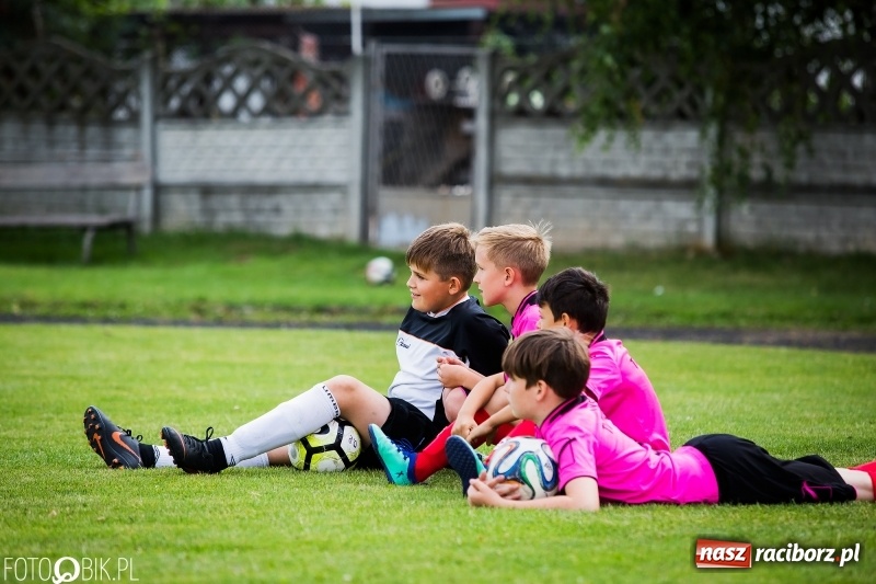 Zdjęcie w galerii na portalu naszraciborz.pl: Międzynarodowy Turniej Piłkarski o Puchar Wójta Gminy Krzyżanowice wiadomości z regionu