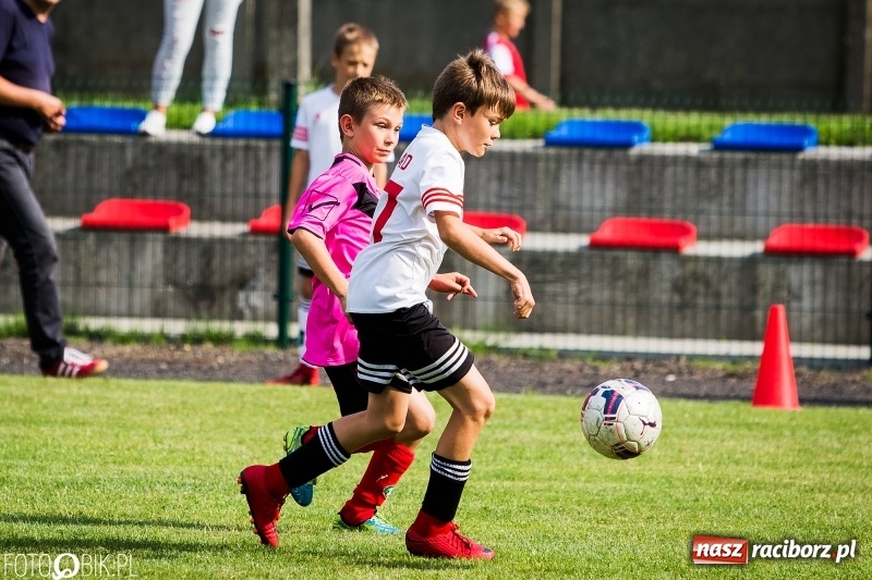 Zdjęcie w galerii na portalu naszraciborz.pl: Międzynarodowy Turniej Piłkarski o Puchar Wójta Gminy Krzyżanowice wiadomości z regionu