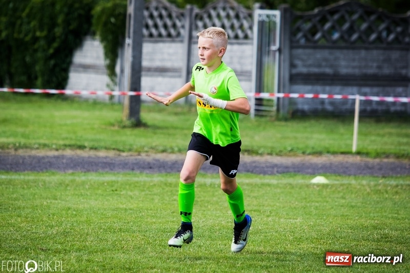 Zdjęcie w galerii na portalu naszraciborz.pl: Międzynarodowy Turniej Piłkarski o Puchar Wójta Gminy Krzyżanowice wiadomości z regionu