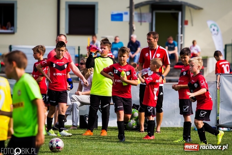 Zdjęcie w galerii na portalu naszraciborz.pl: Międzynarodowy Turniej Piłkarski o Puchar Wójta Gminy Krzyżanowice wiadomości z regionu