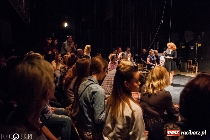 Zdjęcie w galerii na portalu naszraciborz.pl: Blaszany Bębenek - premiera spektaklu teatru Tetraedr wiadomości z regionu