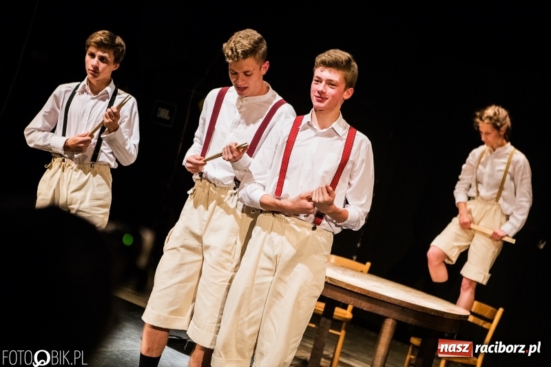 Zdjęcie w galerii na portalu naszraciborz.pl: Blaszany Bębenek - premiera spektaklu teatru Tetraedr wiadomości z regionu