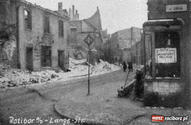 Zdjęcie w galerii na portalu naszraciborz.pl: Rosjanie w Raciborzu. Miasto było systematycznie obracane w perzynę wiadomości z regionu