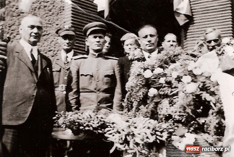 Zdjęcie w galerii na portalu naszraciborz.pl: Rosjanie w Raciborzu. Miasto było systematycznie obracane w perzynę wiadomości z regionu