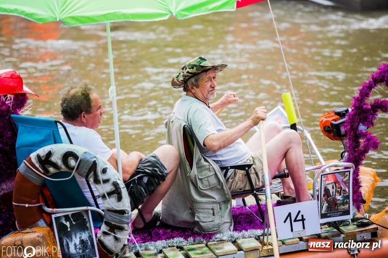 Zdjęcie w galerii na portalu naszraciborz.pl: Marszałek Józef Piłsudski i jego zaginiony legion na biało-czerwonym Pływadle 2018  wiadomości z regionu