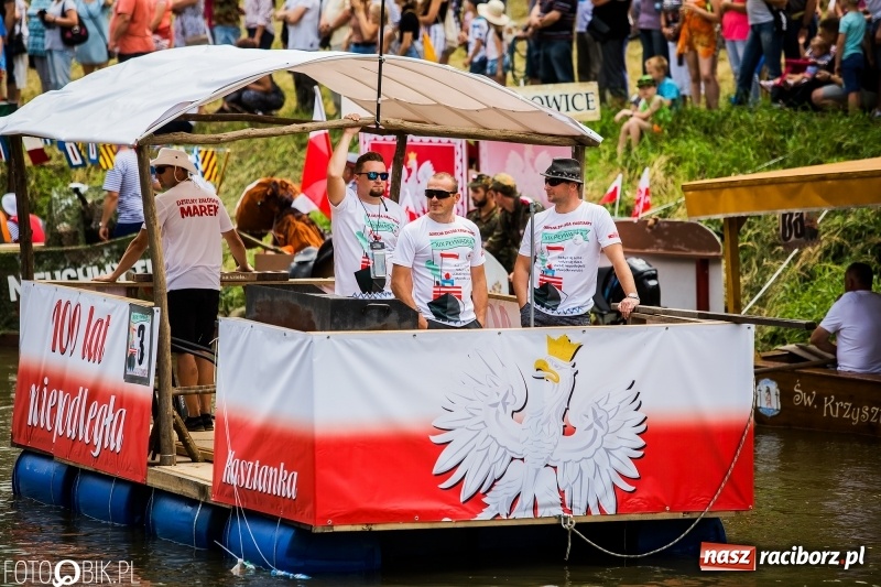 Zdjęcie w galerii na portalu naszraciborz.pl: Marszałek Józef Piłsudski i jego zaginiony legion na biało-czerwonym Pływadle 2018  wiadomości z regionu