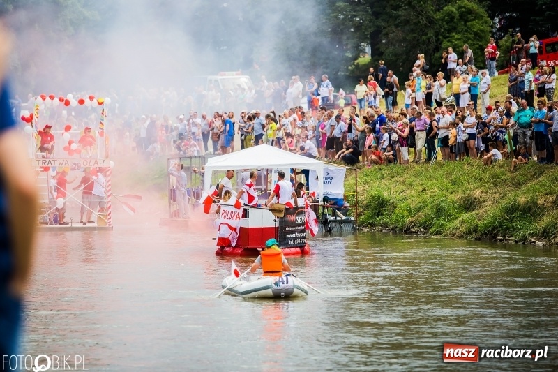 Zdjęcie w galerii na portalu naszraciborz.pl: Marszałek Józef Piłsudski i jego zaginiony legion na biało-czerwonym Pływadle 2018  wiadomości z regionu