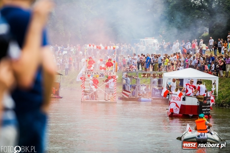 Zdjęcie w galerii na portalu naszraciborz.pl: Marszałek Józef Piłsudski i jego zaginiony legion na biało-czerwonym Pływadle 2018  wiadomości z regionu