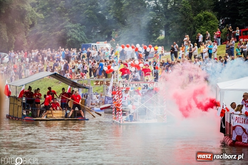 Zdjęcie w galerii na portalu naszraciborz.pl: Marszałek Józef Piłsudski i jego zaginiony legion na biało-czerwonym Pływadle 2018  wiadomości z regionu
