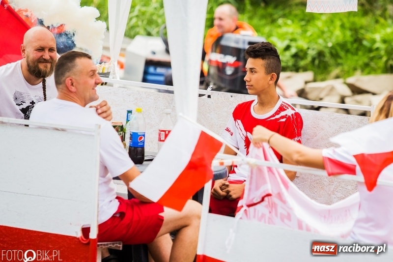 Zdjęcie w galerii na portalu naszraciborz.pl: Marszałek Józef Piłsudski i jego zaginiony legion na biało-czerwonym Pływadle 2018  wiadomości z regionu