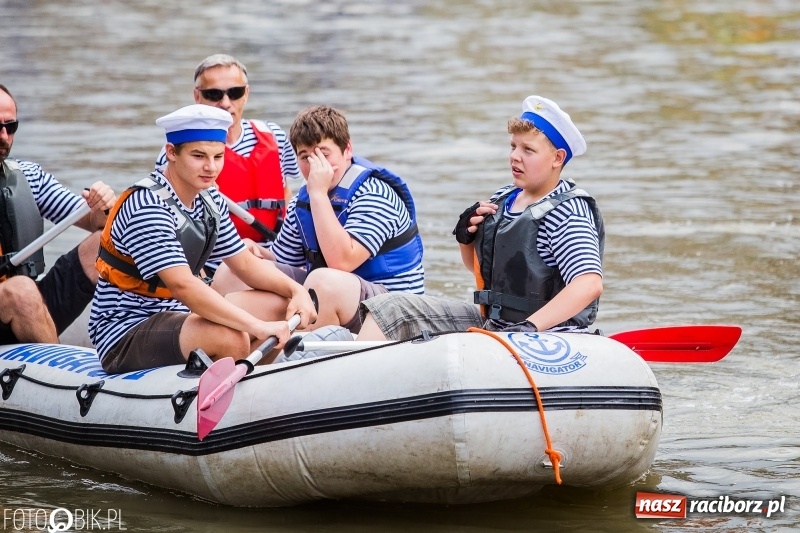 Zdjęcie w galerii na portalu naszraciborz.pl: Marszałek Józef Piłsudski i jego zaginiony legion na biało-czerwonym Pływadle 2018  wiadomości z regionu