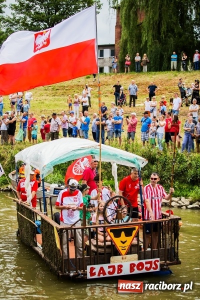 Zdjęcie w galerii na portalu naszraciborz.pl: Marszałek Józef Piłsudski i jego zaginiony legion na biało-czerwonym Pływadle 2018  wiadomości z regionu