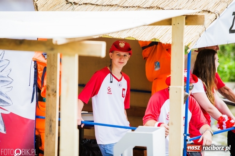 Zdjęcie w galerii na portalu naszraciborz.pl: Marszałek Józef Piłsudski i jego zaginiony legion na biało-czerwonym Pływadle 2018  wiadomości z regionu