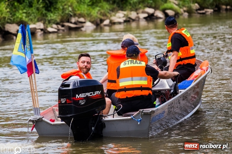 Zdjęcie w galerii na portalu naszraciborz.pl: Marszałek Józef Piłsudski i jego zaginiony legion na biało-czerwonym Pływadle 2018  wiadomości z regionu