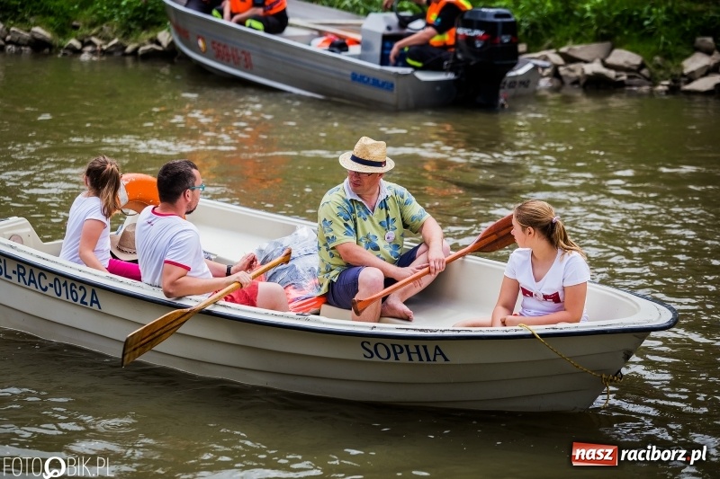 Zdjęcie w galerii na portalu naszraciborz.pl: Marszałek Józef Piłsudski i jego zaginiony legion na biało-czerwonym Pływadle 2018  wiadomości z regionu