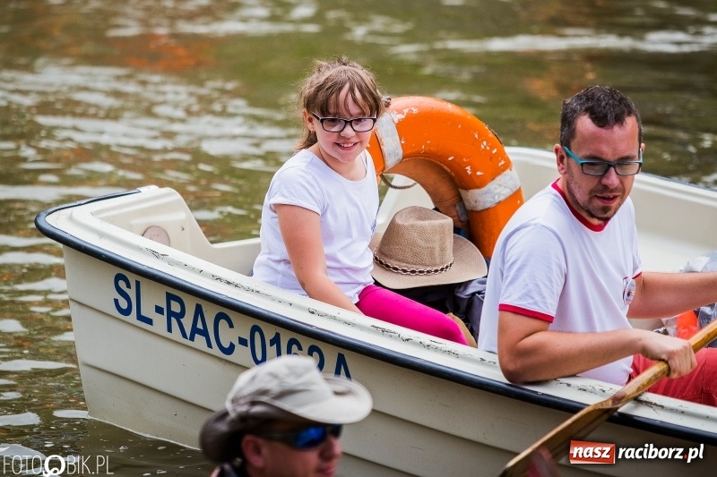 Zdjęcie w galerii na portalu naszraciborz.pl: Marszałek Józef Piłsudski i jego zaginiony legion na biało-czerwonym Pływadle 2018  wiadomości z regionu