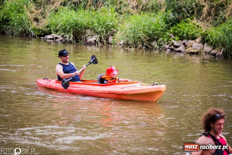 Zdjęcie w galerii na portalu naszraciborz.pl: Marszałek Józef Piłsudski i jego zaginiony legion na biało-czerwonym Pływadle 2018  wiadomości z regionu