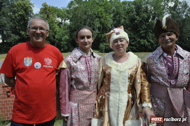 Zdjęcie w galerii na portalu naszraciborz.pl: Marszałek Józef Piłsudski i jego zaginiony legion na biało-czerwonym Pływadle 2018  wiadomości z regionu