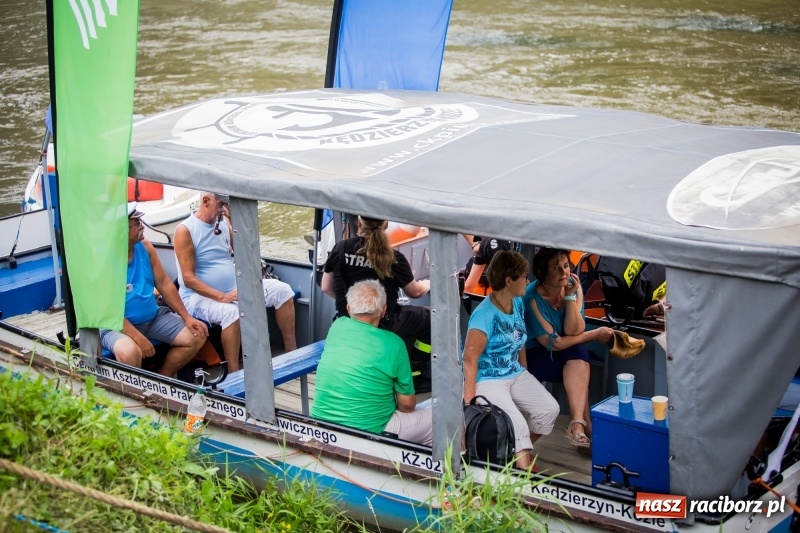 Zdjęcie w galerii na portalu naszraciborz.pl: Marszałek Józef Piłsudski i jego zaginiony legion na biało-czerwonym Pływadle 2018  wiadomości z regionu