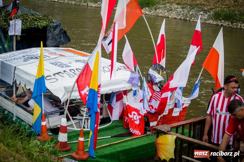 Zdjęcie w galerii na portalu naszraciborz.pl: Marszałek Józef Piłsudski i jego zaginiony legion na biało-czerwonym Pływadle 2018  wiadomości z regionu