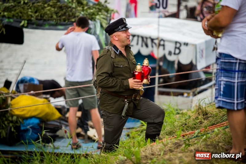 Zdjęcie w galerii na portalu naszraciborz.pl: Marszałek Józef Piłsudski i jego zaginiony legion na biało-czerwonym Pływadle 2018  wiadomości z regionu