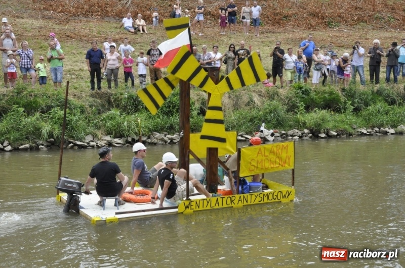 Zdjęcie w galerii na portalu naszraciborz.pl: Marszałek Józef Piłsudski i jego zaginiony legion na biało-czerwonym Pływadle 2018  wiadomości z regionu