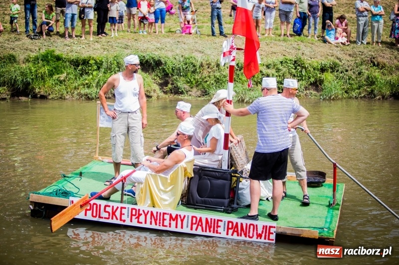 Zdjęcie w galerii na portalu naszraciborz.pl: Marszałek Józef Piłsudski i jego zaginiony legion na biało-czerwonym Pływadle 2018  wiadomości z regionu