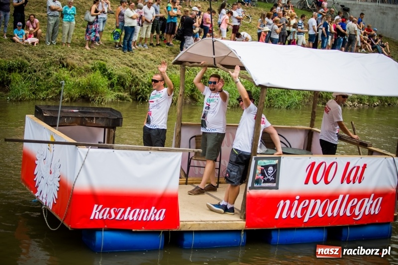 Zdjęcie w galerii na portalu naszraciborz.pl: Marszałek Józef Piłsudski i jego zaginiony legion na biało-czerwonym Pływadle 2018  wiadomości z regionu