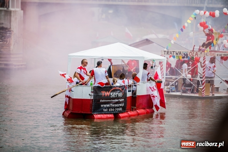 Zdjęcie w galerii na portalu naszraciborz.pl: Marszałek Józef Piłsudski i jego zaginiony legion na biało-czerwonym Pływadle 2018  wiadomości z regionu