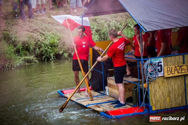 Zdjęcie w galerii na portalu naszraciborz.pl: Marszałek Józef Piłsudski i jego zaginiony legion na biało-czerwonym Pływadle 2018  wiadomości z regionu